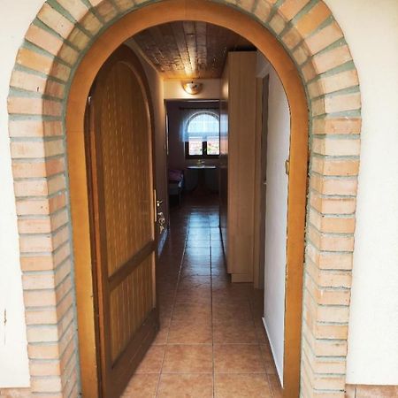 Vinarstvi Ehrlich Apartman Milotice Kültér fotó